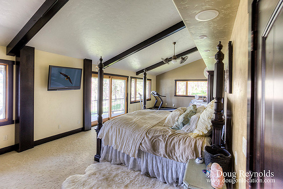 Ranch House inside-ajsrszwm-H1156m