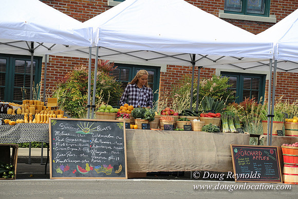 BKP Prod 2of3 Farmers Mkt-9584