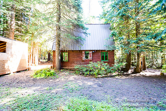 Karri's Cabin