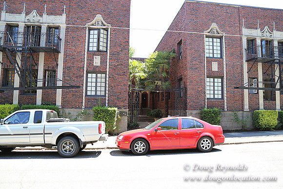 NW Irving & 20th-7854