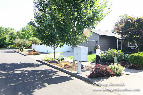 70's/80's Suburban Home Traditional with 2 car garage 2 story on Small lot