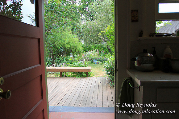 Laura’s Home This is a Portland Bungalow Style small home with a average sized and interesting back yard, nice garden with bee hive’s