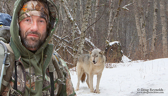 Under Armour Hunt "Go where you don't belong" Wolf