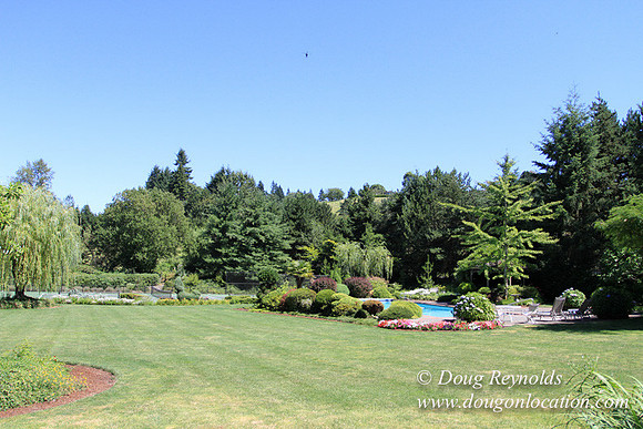 Jim’s Home Large beautiful traditional 2 story with large rooms. Modern kitchen and great room, and nook, large master suite, large entry with French doors. Well maintained grounds and garden, with la