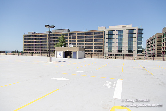St V Parking Garage 1