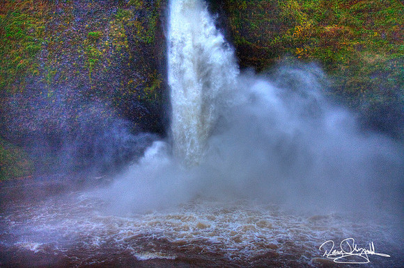 Water Fall in Oregon