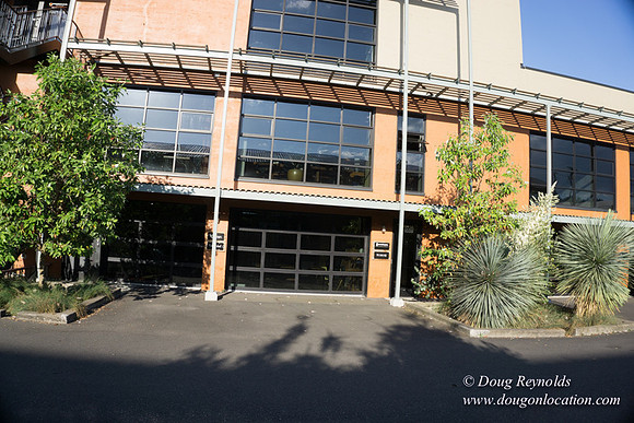 Citizen Building