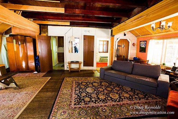 Karri's Cabin