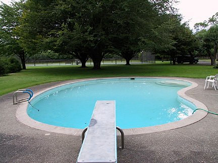 Home With Pool