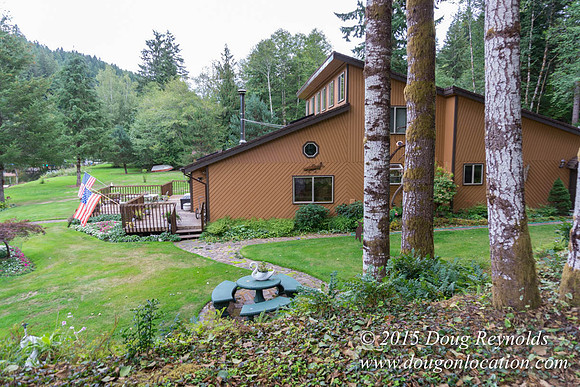 Bob & Lue Lake House