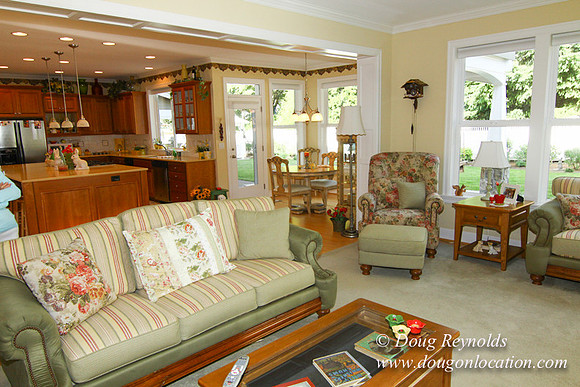 Barbra's Home-9312