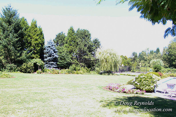 Jim’s Home Large beautiful traditional 2 story with large rooms. Modern kitchen and great room, and nook, large master suite, large entry with French doors. Well maintained grounds and garden, with la