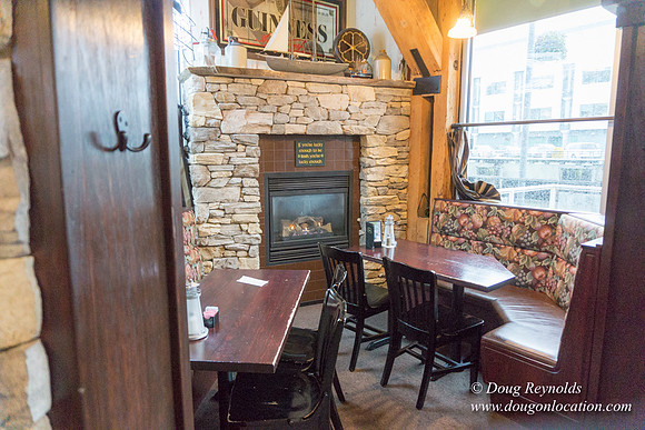 Canyes Pub
