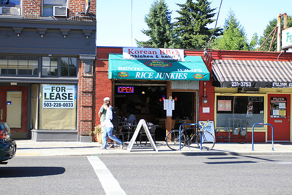 SE 35th & Howthorne5808