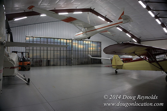 NAR Hanger-1702