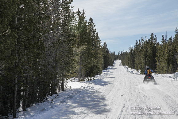3 creeks Road in Snow