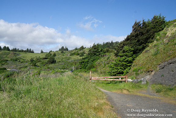 Sisters Rocks Main entrance