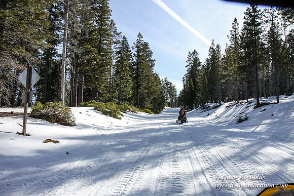 3 creeks Road in Snow