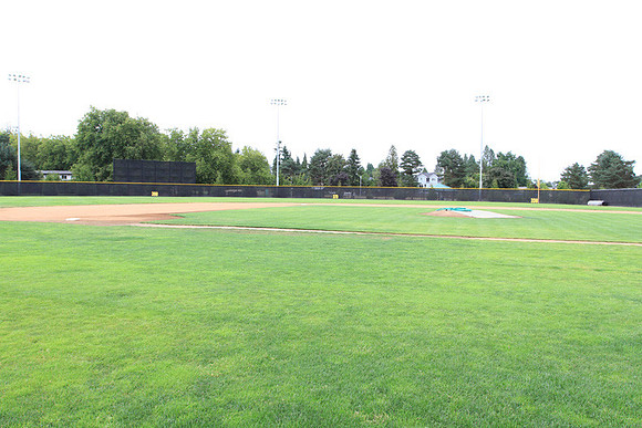 Forest Grove Baseball