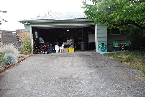 Mike Garage-0097