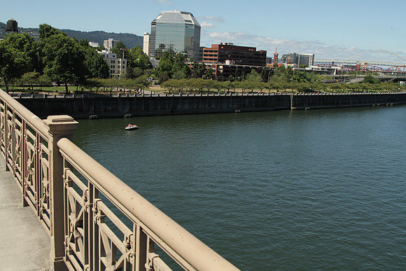 Burnside Bridge-3082