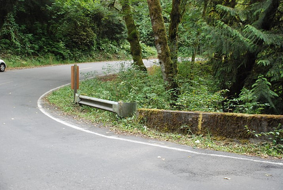 Haines Road-0915