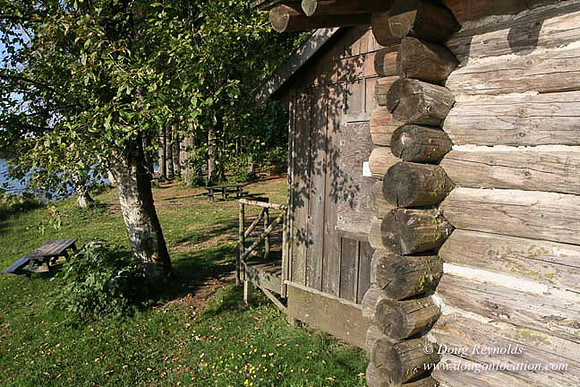 Roslyn Cabin
