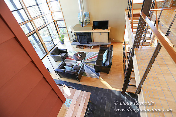 "Modern Contemporary Green Home Portland Oregon Dwell", "family house Northwest Style"