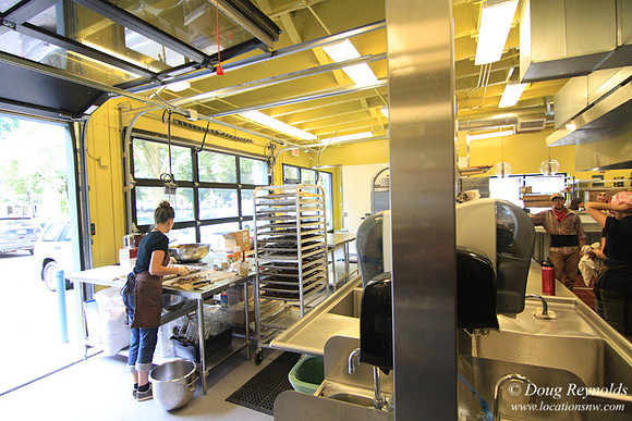 Kitchen Cru Rental Kitchen