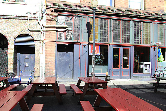 Akany Alley-5230