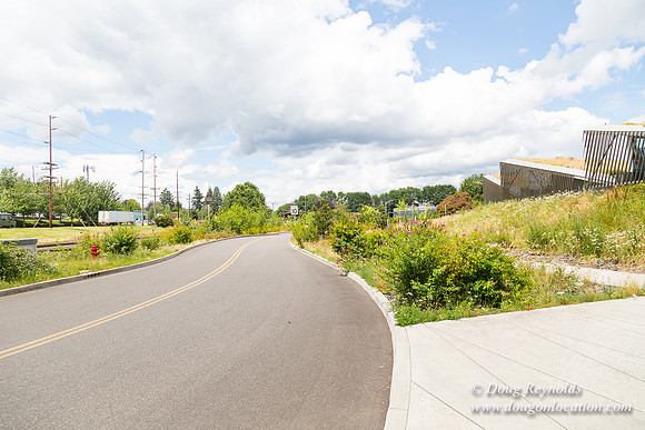 Columbia Blvd WW