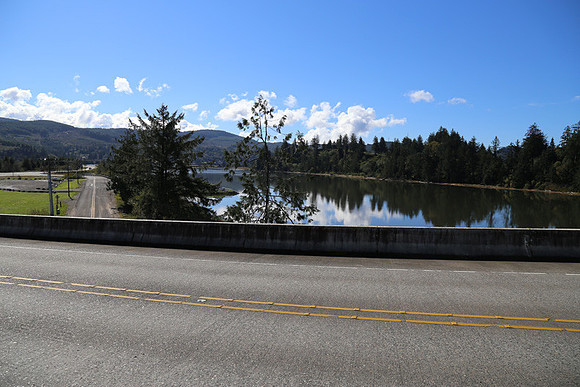 Nehalem 101 Brdg-1050