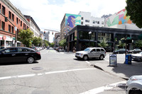 SW 12th & Stark