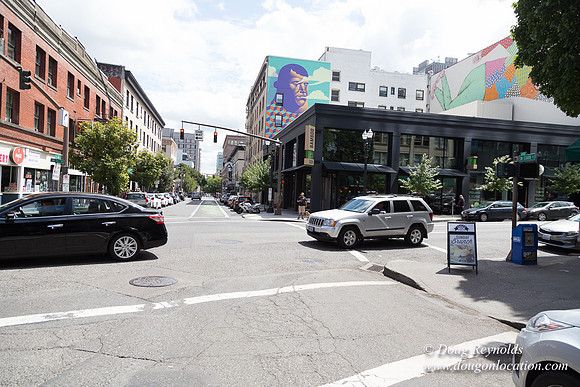 SW 12th & Stark