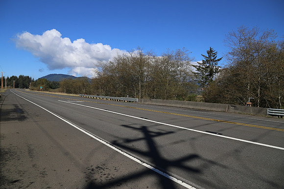 Nehalem 101 Brdg-1078
