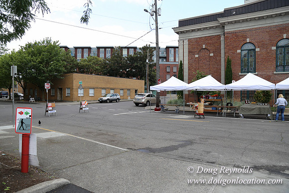 BKP Prod 2of3 Farmers Mkt-9520