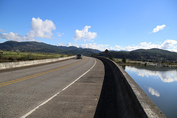 Nehalem 101 Brdg-1016
