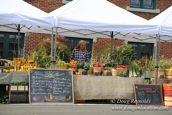 BKP Prod 2of3 Farmers Mkt-9585