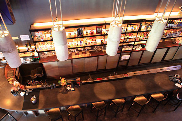 Uchu Bar-6407