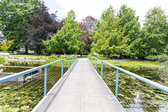 Columbia Blvd WW