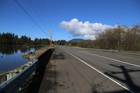 Nehalem 101 Brdg-1077