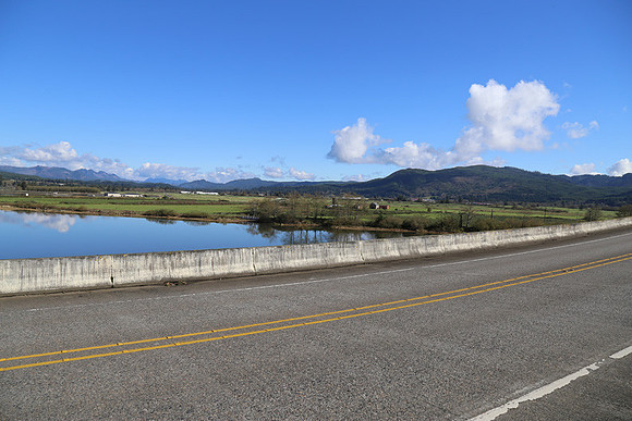 Nehalem 101 Brdg-1014
