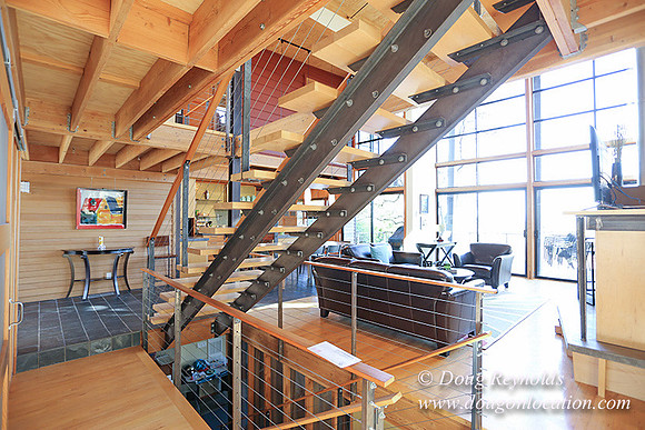 "Modern Contemporary Green Home Portland Oregon Dwell", "family house Northwest Style"