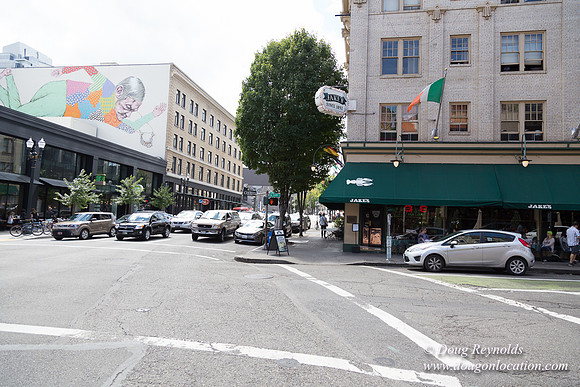 SW 12th & Stark