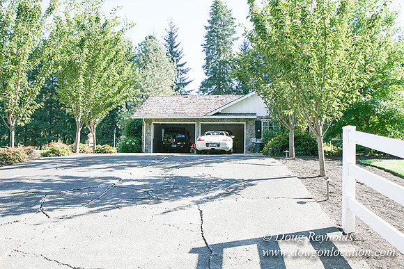 Glinna’s Home Traditional Style County Ranch home, large kitchen great room, 2 car garage on Acreage with large back yard, large front yard, garden, pool, patio, 2 story shop with office,  PDX Zone
