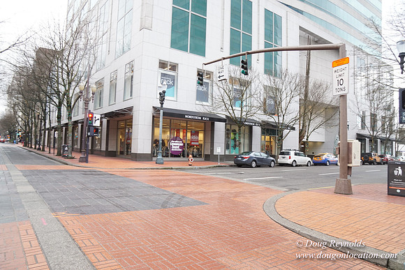 SW 2nd & Morrison-8320