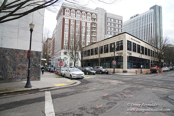 SW 9th & Oak-8237