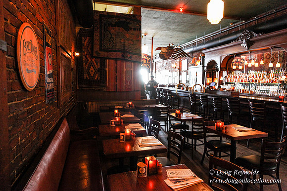 White Eagle Tavern