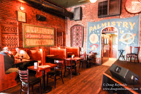 White Eagle Tavern