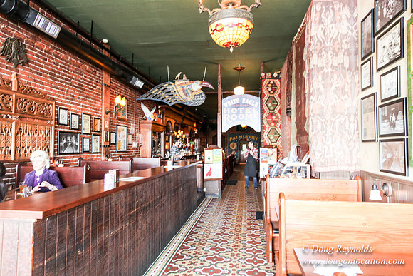 White Eagle Tavern